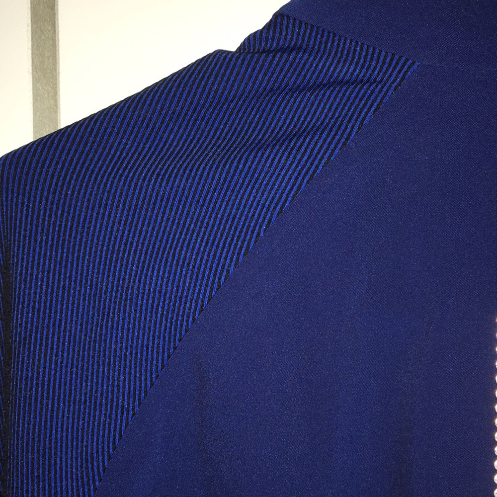Jacket - Picture 4 of 5